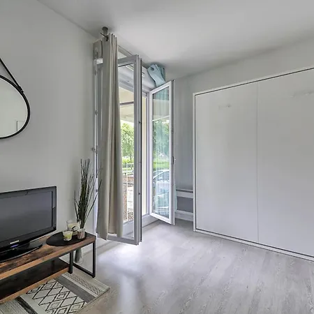 Le Tage Studio