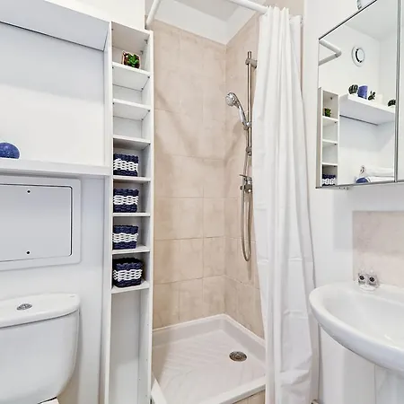 Apartment Le Tage Studio Serris