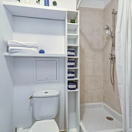 Le Tage Studio Apartment Serris